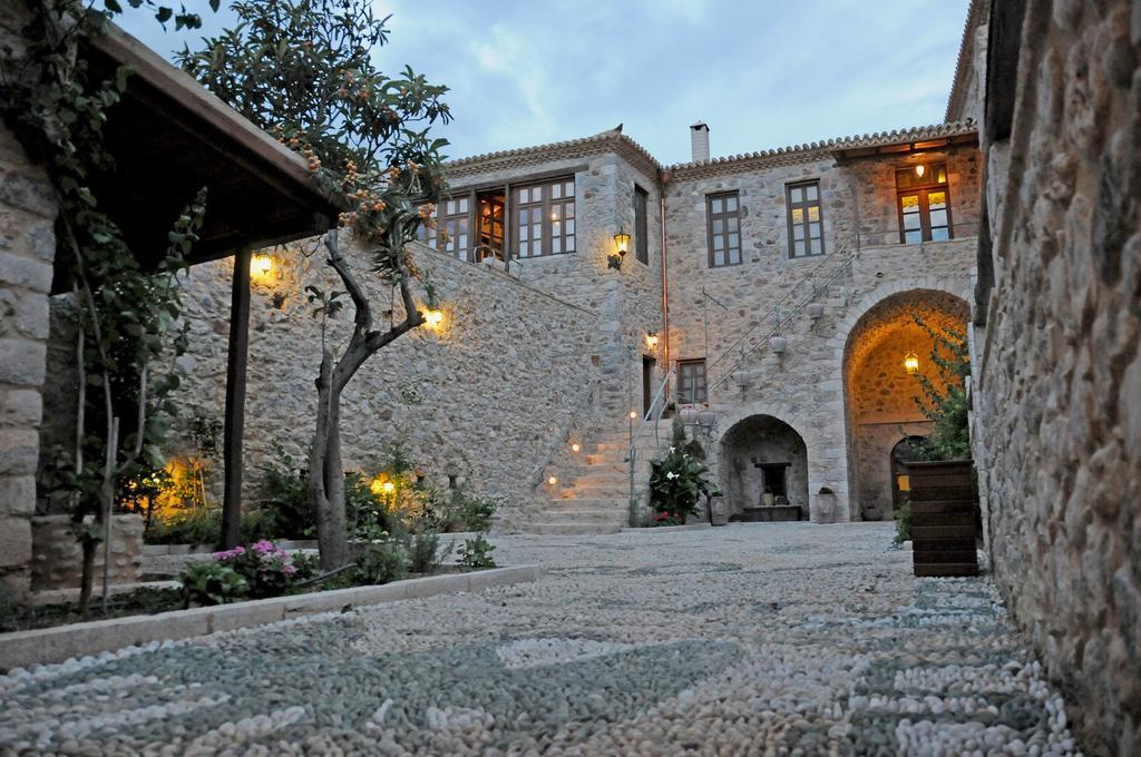 Archontiko Hatzipanayioti Leonídion Exterior foto